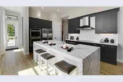 391 SE Via Sangro, Port Saint Lucie, FL 34952 - Photo 4