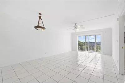 4650  Washington St, Unit #504, Hollywood, FL 33021 - Photo 14