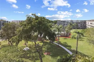 4650 Washington St, Hollywood, FL 33021 - Photo 32