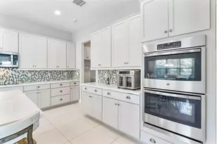 9113 NW 39th St, Coral Springs, FL 33065 - Photo 12