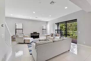 9113 NW 39th St, Coral Springs, FL 33065 - Photo 2