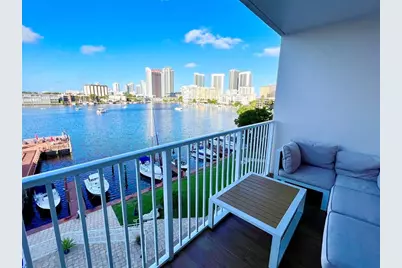 400  Golden Isles Dr, Unit #36, Hallandale Beach, FL 33009 - Photo 18