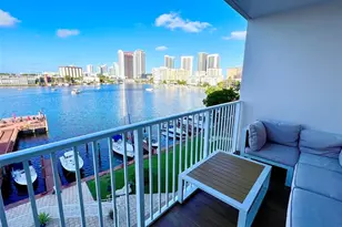 400 Golden Isles Dr, Hallandale Beach, FL 33009 - Photo 18