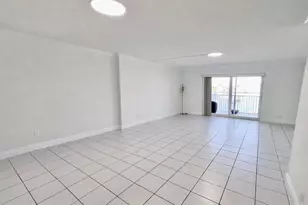 400 Golden Isles Dr, Hallandale Beach, FL 33009 - Photo 2