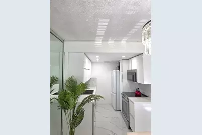 3028  Harwood D, Deerfield Beach, FL 33442 - Photo 8