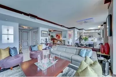 347 N New River Dr, Unit #Ph4, Fort Lauderdale, FL 33301 - Photo 10