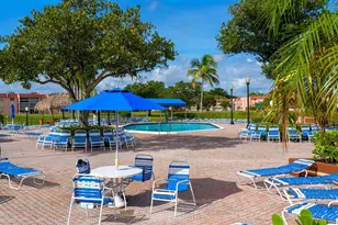 9061 Sunrise Lakes Blvd, Sunrise, FL 33322 - Photo 12