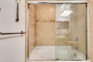 511 SE 5 Ave, Fort Lauderdale, FL 33301 - Photo 16