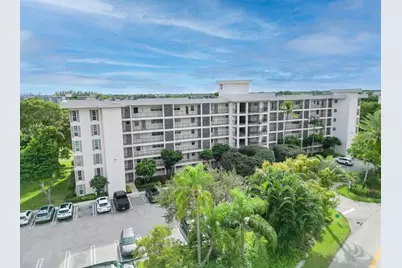 2950 N Palm Aire Dr, Unit #401, Pompano Beach, FL 33069 - Photo 30