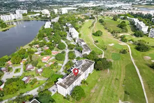 2950 N Palm Aire Dr, Pompano Beach, FL 33069 - Photo 32