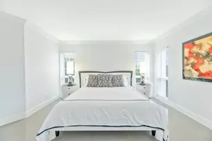 2950 N Palm Aire Dr, Pompano Beach, FL 33069 - Photo 14