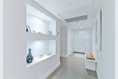 2950 N Palm Aire Dr, Unit #401, Pompano Beach, FL 33069 - Photo 2