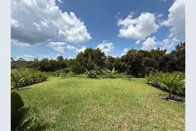 187 SE Via Sangro, Port Saint Lucie, FL 34952 - Photo 36