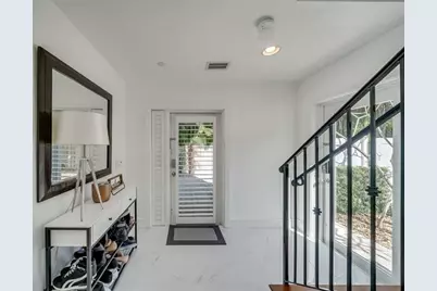 1112 NE 17th Way, Unit #1112, Fort Lauderdale, FL 33304 - Photo 6