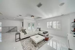 1112 NE 17th Way, Fort Lauderdale, FL 33304 - Photo 14