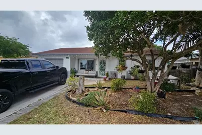 1031 SW 83rd Avenue, Pompano Beach, FL 33068 - Photo 1