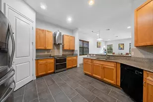 7302 NW 111th Way, Parkland, FL 33076 - Photo 12
