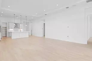 8365 SW Piacenza Way, Port Saint Lucie, FL 34987 - Photo 8