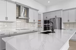 12631 SW Lunata Way, Port Saint Lucie, FL 34987 - Photo 8