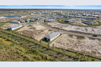 12605 SW Leopold Way, Port Saint Lucie, FL 34987 - Photo 32