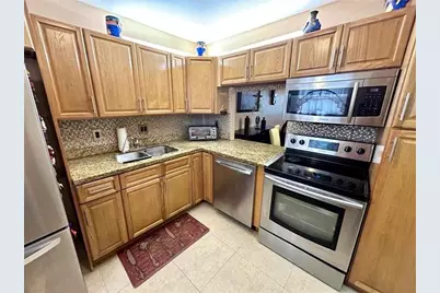 3150  Holiday Springs Boulevard, Unit #8-101, Margate, FL 33063 - Photo 10