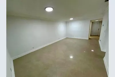 7931  Southgate Blvd, Unit #E8, North Lauderdale, FL 33068 - Photo 6