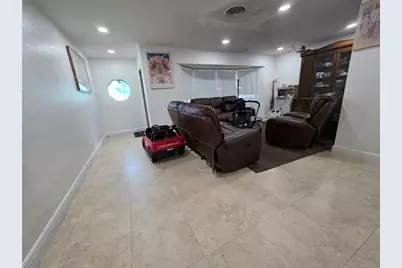 1970 NW 32nd St, Oakland Park, FL 33309 - Photo 2