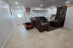 1970 NW 32nd St, Oakland Park, FL 33309 - Photo 2