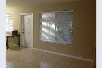 1325 SE 1st Ter, Deerfield Beach, FL 33441 - Photo 4