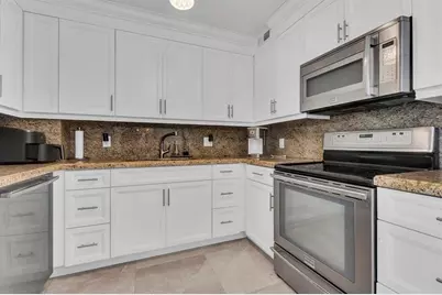 1980 S Ocean Dr, Unit #10H, Hallandale Beach, FL 33009 - Photo 4