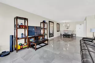 1980 S Ocean Dr, Hallandale Beach, FL 33009 - Photo 24