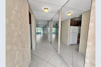 1035  Country Club Dr, Unit #407, Margate, FL 33063 - Photo 8