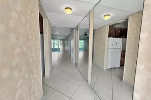 1035 Country Club Dr, Margate, FL 33063 - Photo 8