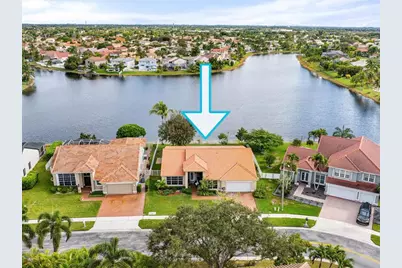 1011 NW 193rd Ave, Pembroke Pines, FL 33029 - Photo 2