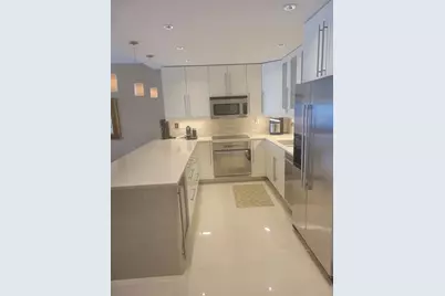 19370  Collins Ave, Unit #1218, Sunny Isles Beach, FL 33160 - Photo 2