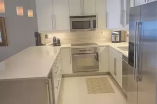 19370 Collins Ave, Sunny Isles Beach, FL 33160 - Photo 2