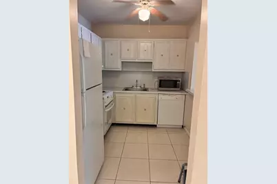 257 S Cypress Road, Unit #435, Pompano Beach, FL 33060 - Photo 2