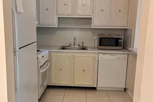 257 S Cypress Rd, Pompano Beach, FL 33060 - Photo 2