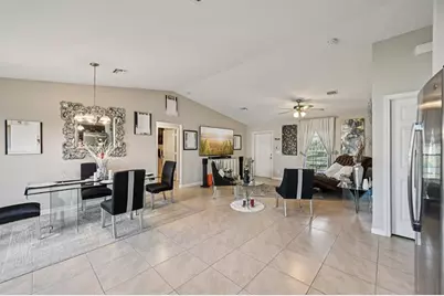 593 NW Avon Ave, Port Saint Lucie, FL 34983 - Photo 12