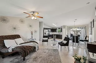 593 NW Avon Ave, Port Saint Lucie, FL 34983 - Photo 6