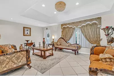 8008 NW 102 Way, Tamarac, FL 33321 - Photo 6