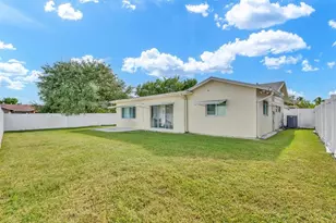 8008 NW 102nd Way, Tamarac, FL 33321 - Photo 24