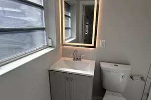 40 NE 48th St, Fort Lauderdale, FL 33334 - Photo 10