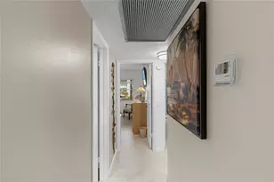 210 Oakridge N, Deerfield Beach, FL 33442 - Photo 16