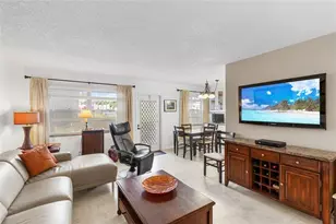 210 Oakridge N, Deerfield Beach, FL 33442 - Photo 14