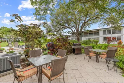 210  Oakridge N, Unit #210, Deerfield Beach, FL 33442 - Photo 32