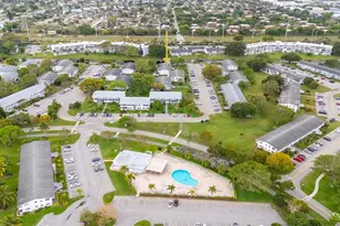 210 Oakridge N, Deerfield Beach, FL 33442 - Photo 38