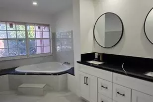 5713 NW 16th St, Lauderhill, FL 33313 - Photo 16