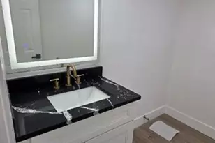 5713 NW 16th St, Lauderhill, FL 33313 - Photo 10