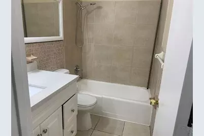 4059 NW 31st Ave, Unit #4, Lauderdale Lakes, FL 33309 - Photo 4